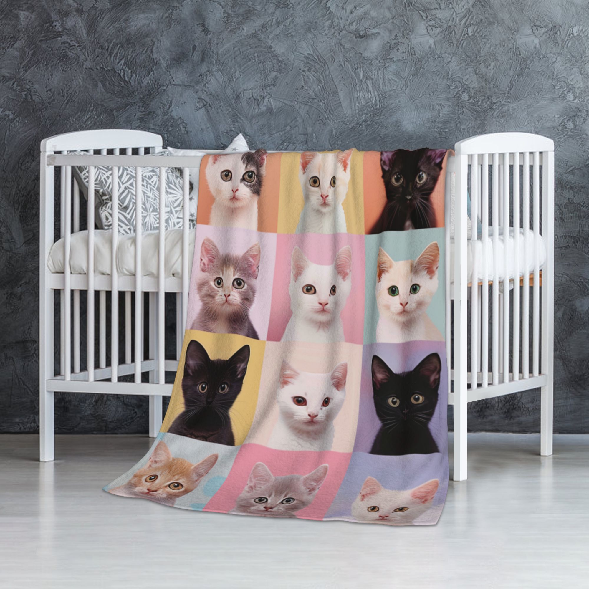 cute-cat-pattern-soft-and-warm-blanket